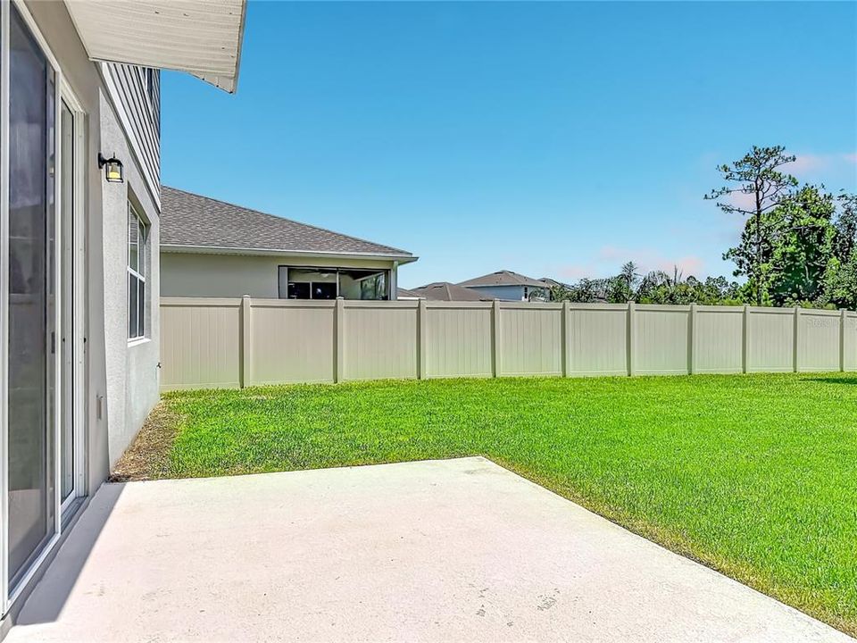 For Sale: $635,000 (4 beds, 2 baths, 2397 Square Feet)