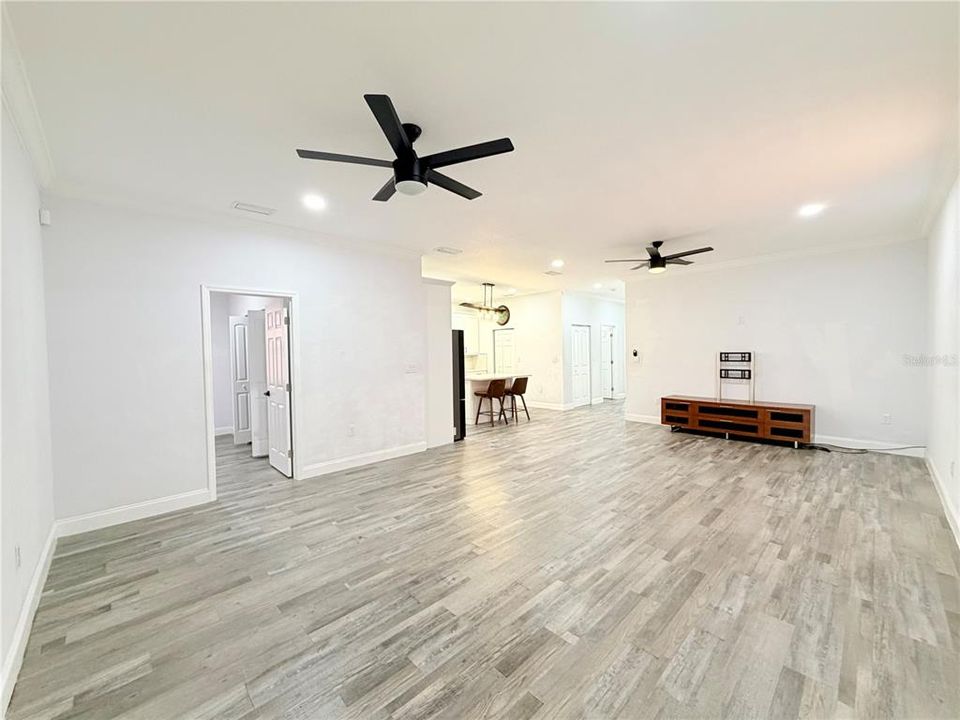 В аренду: $2,900 (3 спален, 2 ванн, 1624 Квадратных фут)
