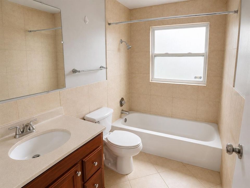 En Venta: $510,000 (4 camas, 3 baños, 1872 Pies cuadrados)