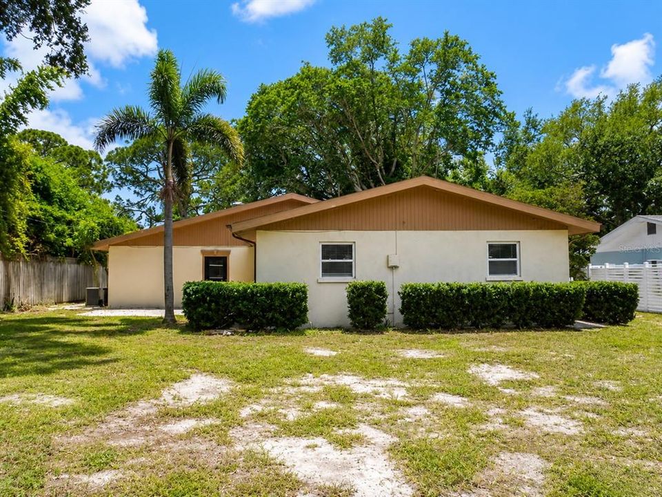 En Venta: $510,000 (4 camas, 3 baños, 1872 Pies cuadrados)