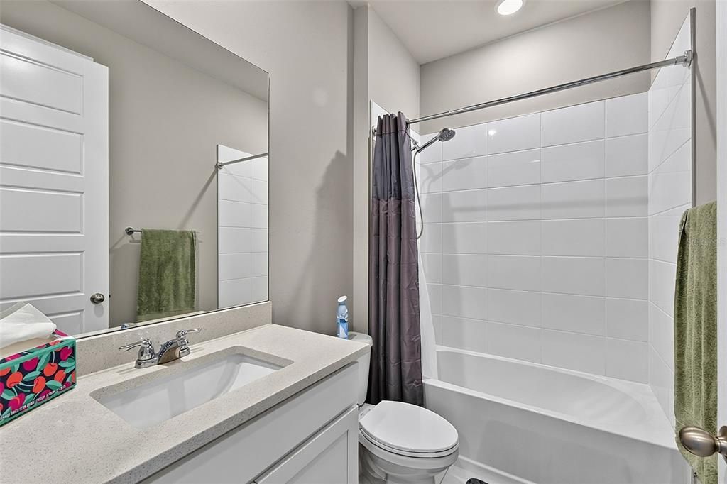 En Venta: $349,500 (3 camas, 2 baños, 1659 Pies cuadrados)
