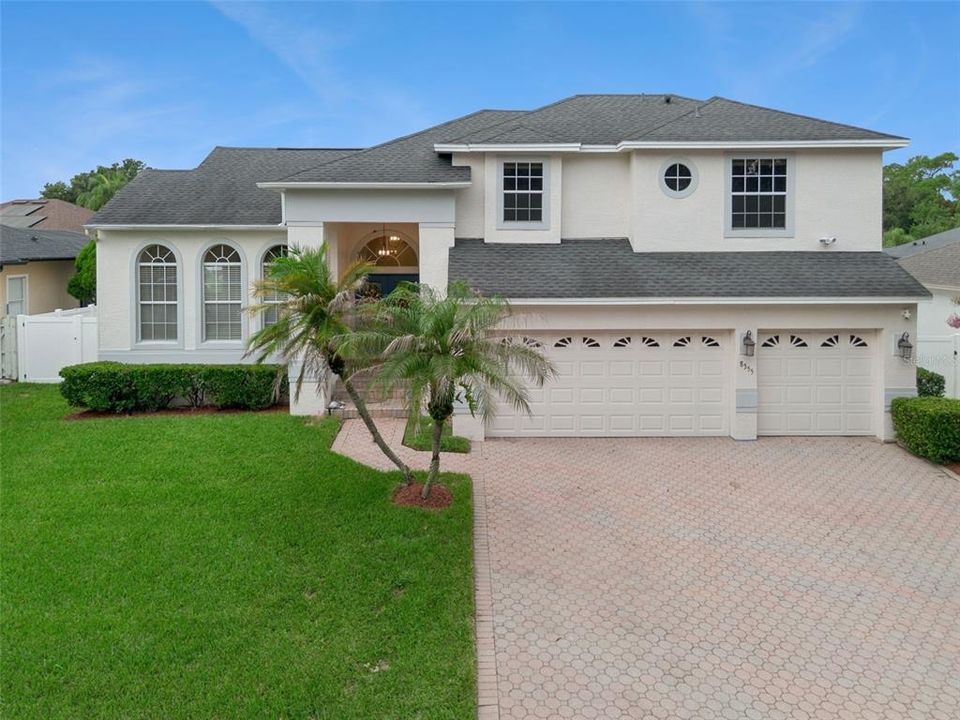 En Venta: $849,900 (4 camas, 3 baños, 2816 Pies cuadrados)