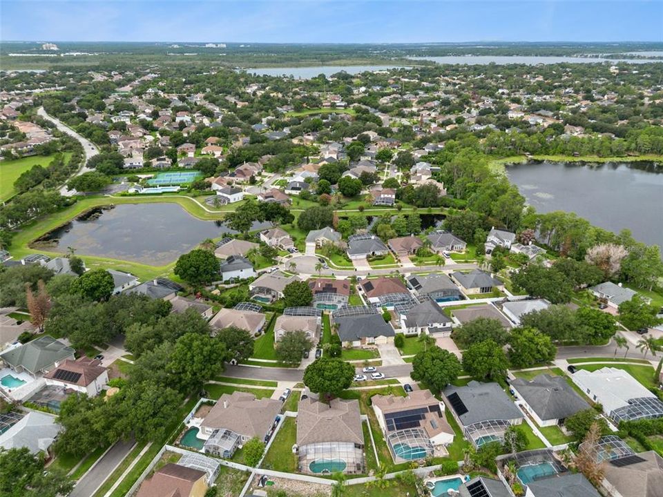 En Venta: $849,900 (4 camas, 3 baños, 2816 Pies cuadrados)