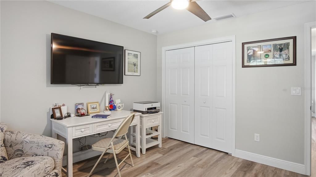 For Sale: $399,900 (3 beds, 2 baths, 1473 Square Feet)
