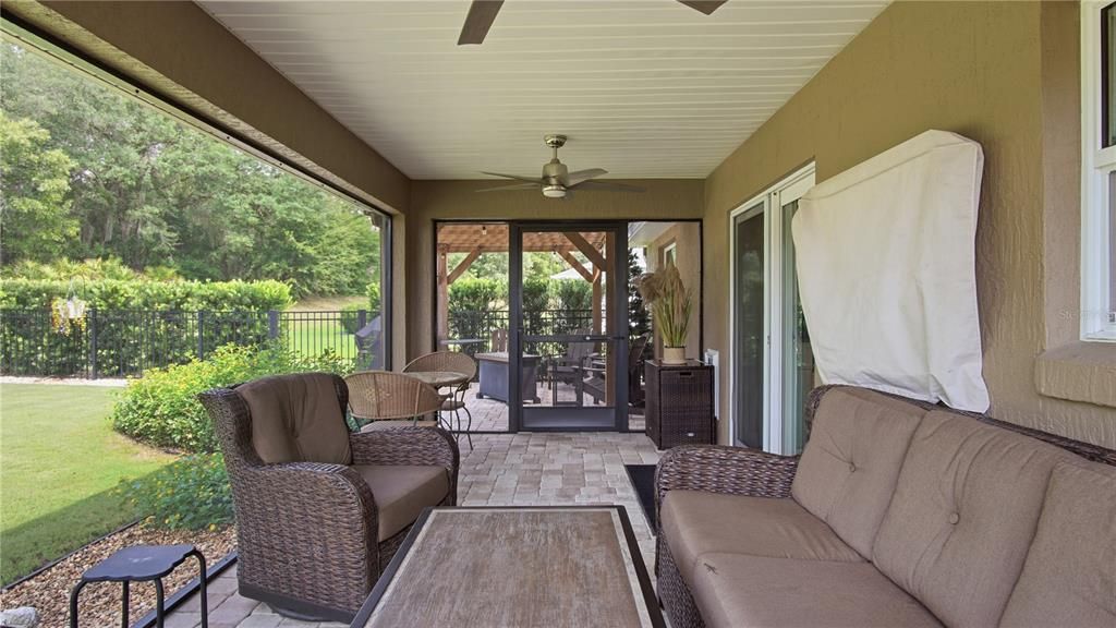 For Sale: $399,900 (3 beds, 2 baths, 1473 Square Feet)