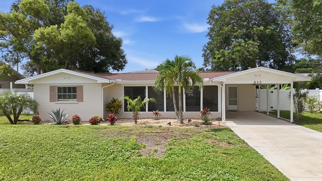 En Venta: $240,000 (2 camas, 2 baños, 992 Pies cuadrados)