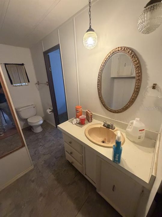 For Sale: $194,999 (3 beds, 2 baths, 1869 Square Feet)