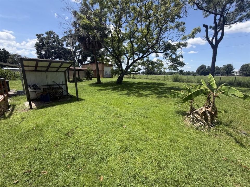 For Sale: $194,999 (3 beds, 2 baths, 1869 Square Feet)