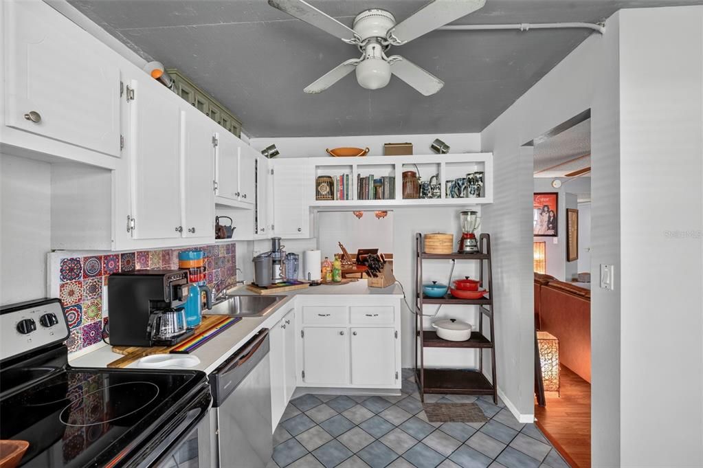 En Venta: $120,000 (1 camas, 1 baños, 900 Pies cuadrados)