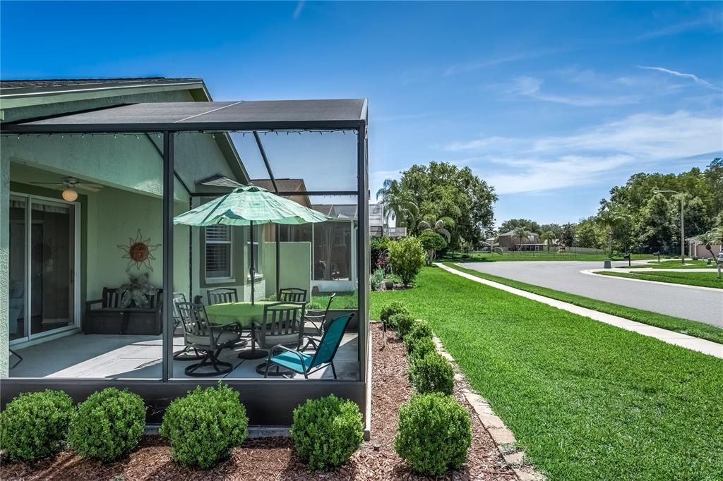На продажу: $298,000 (2 спален, 2 ванн, 1698 Квадратных фут)