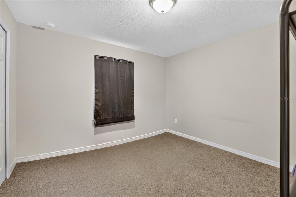 For Sale: $229,000 (3 beds, 2 baths, 1373 Square Feet)