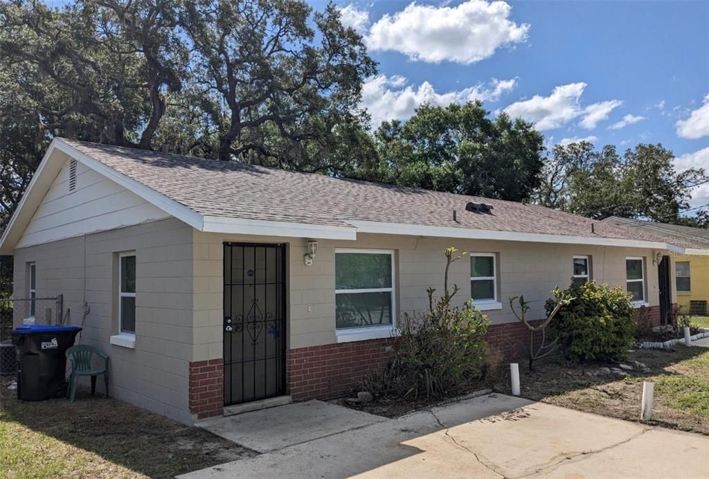 For Sale: $390,000 (2048 beds, 0 baths, 1664 Square Feet)