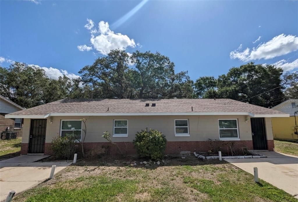 For Sale: $390,000 (2048 beds, 0 baths, 1664 Square Feet)