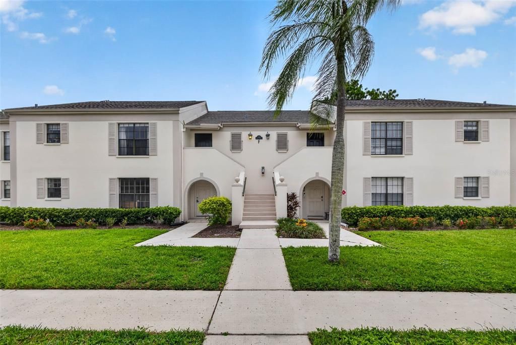 For Sale: $198,000 (2 beds, 2 baths, 1185 Square Feet)