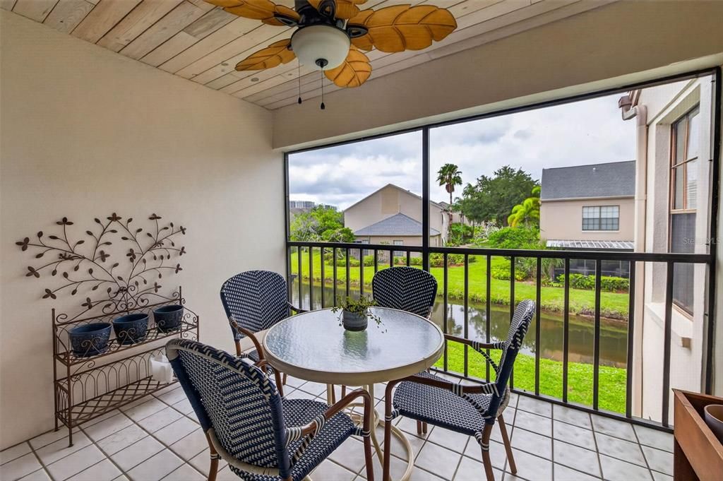 For Sale: $198,000 (2 beds, 2 baths, 1185 Square Feet)