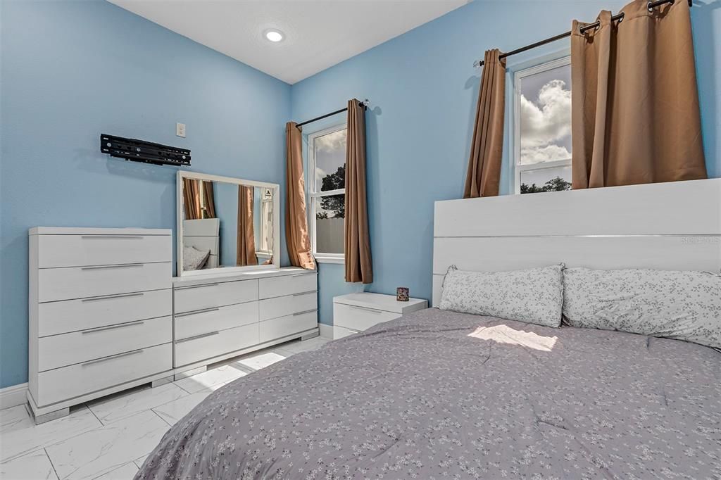 For Sale: $535,000 (4 beds, 3 baths, 3286 Square Feet)