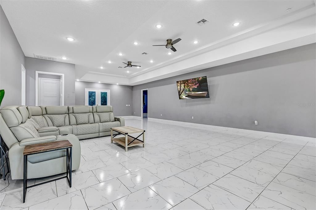 For Sale: $535,000 (4 beds, 3 baths, 3286 Square Feet)