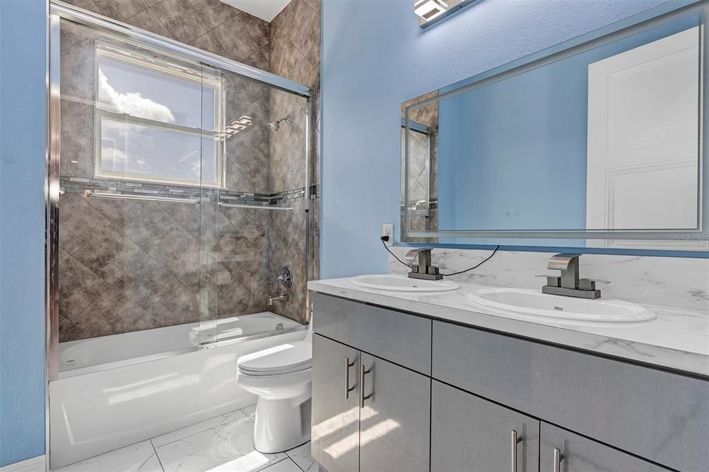 For Sale: $535,000 (4 beds, 3 baths, 3286 Square Feet)