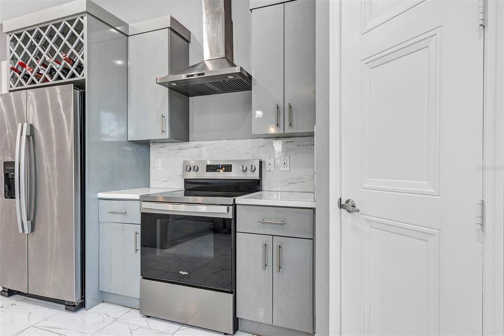 For Sale: $535,000 (4 beds, 3 baths, 3286 Square Feet)
