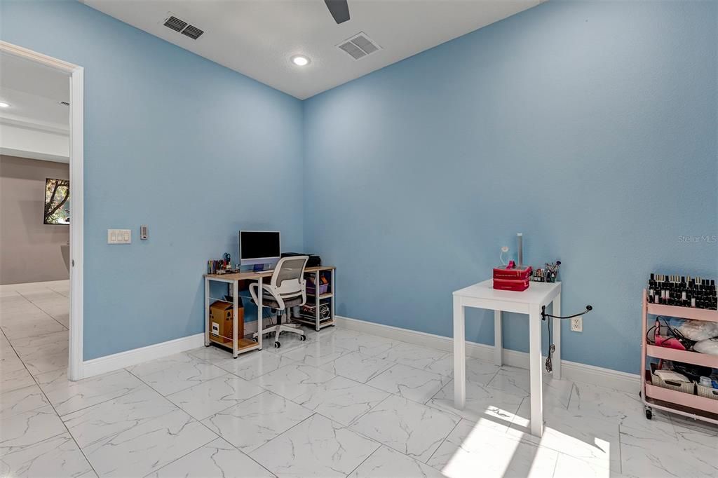 For Sale: $535,000 (4 beds, 3 baths, 3286 Square Feet)