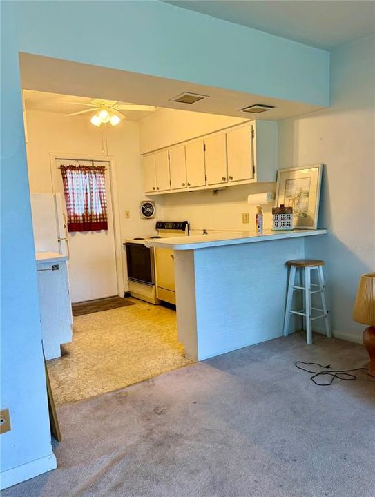 Activo con contrato: $63,000 (1 camas, 1 baños, 587 Pies cuadrados)