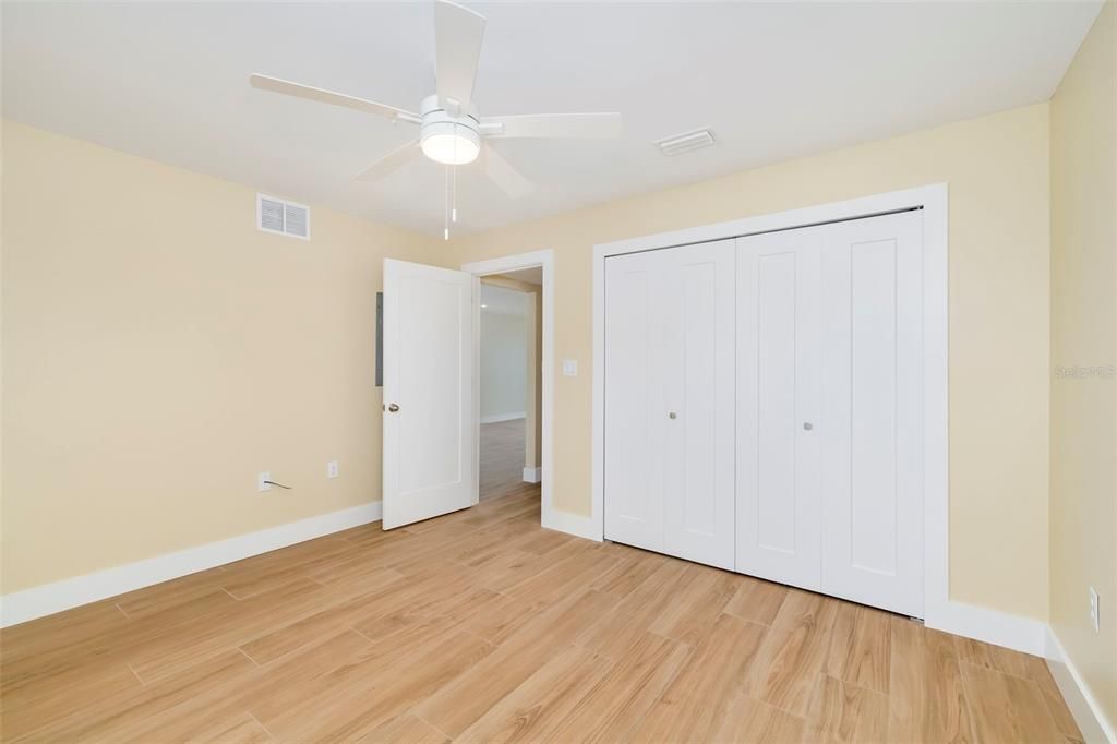 For Sale: $849,000 (2 beds, 2 baths, 969 Square Feet)
