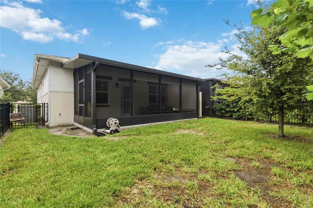 For Sale: $269,000 (2 beds, 2 baths, 1261 Square Feet)