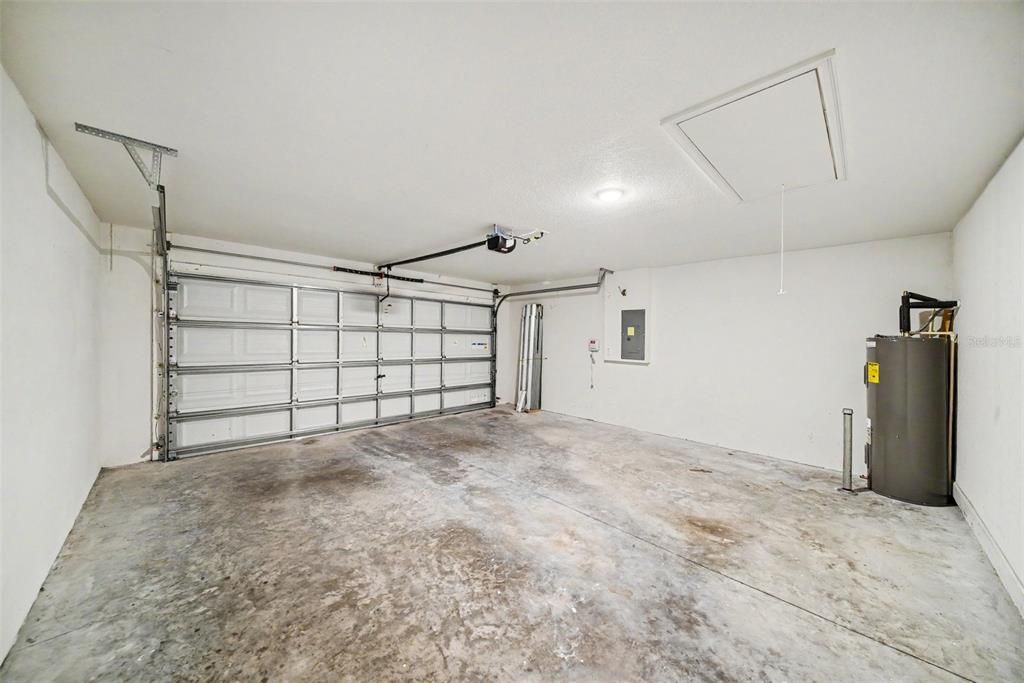 На продажу: $340,000 (4 спален, 2 ванн, 1754 Квадратных фут)