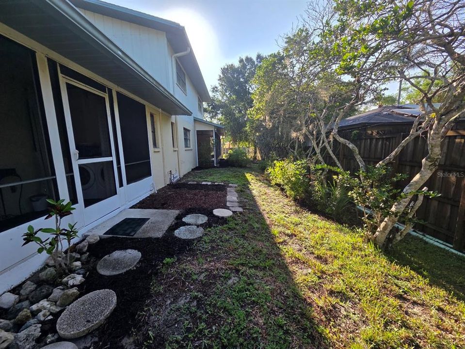 En Venta: $645,000 (4 camas, 3 baños, 2387 Pies cuadrados)