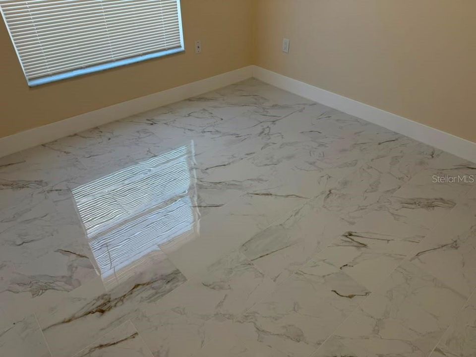 В аренду: $2,500 (4 спален, 2 ванн, 1800 Квадратных фут)
