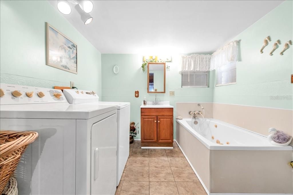 En Venta: $99,900 (2 camas, 2 baños, 540 Pies cuadrados)