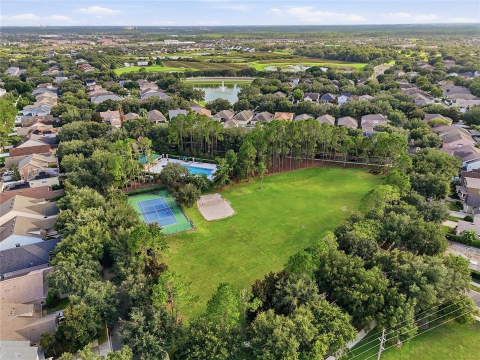 En Venta: $644,900 (4 camas, 2 baños, 2683 Pies cuadrados)