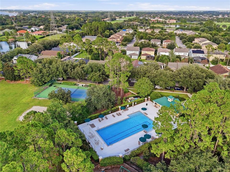 En Venta: $644,900 (4 camas, 2 baños, 2683 Pies cuadrados)
