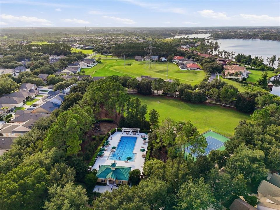 En Venta: $644,900 (4 camas, 2 baños, 2683 Pies cuadrados)