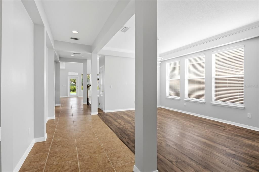 En Venta: $644,900 (4 camas, 2 baños, 2683 Pies cuadrados)
