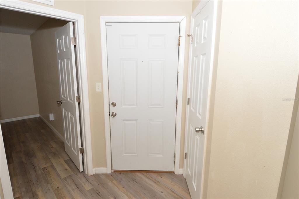В аренду: $1,750 (2 спален, 2 ванн, 1129 Квадратных фут)