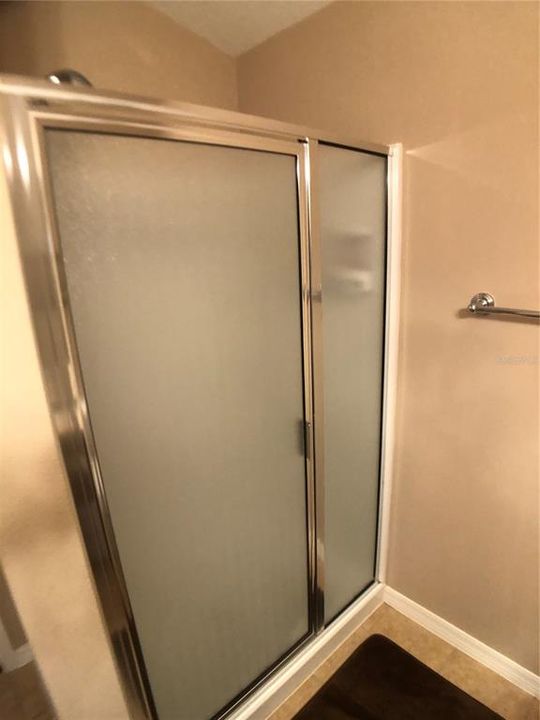 For Rent: $2,300 (3 beds, 2 baths, 1397 Square Feet)