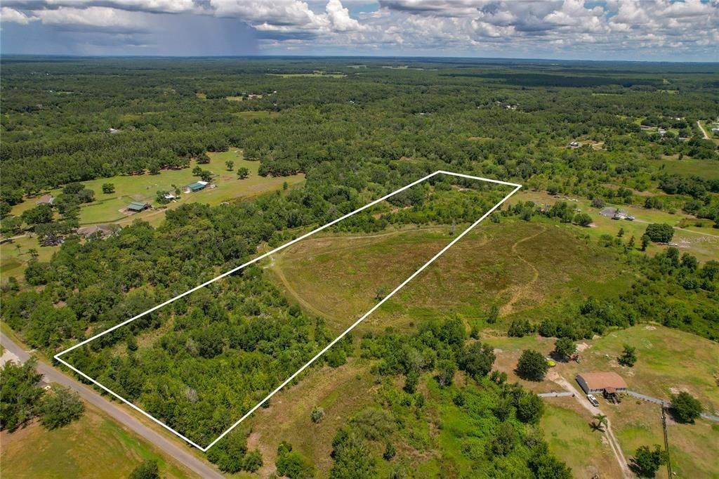 待售: $255,000 (9.47 acres)