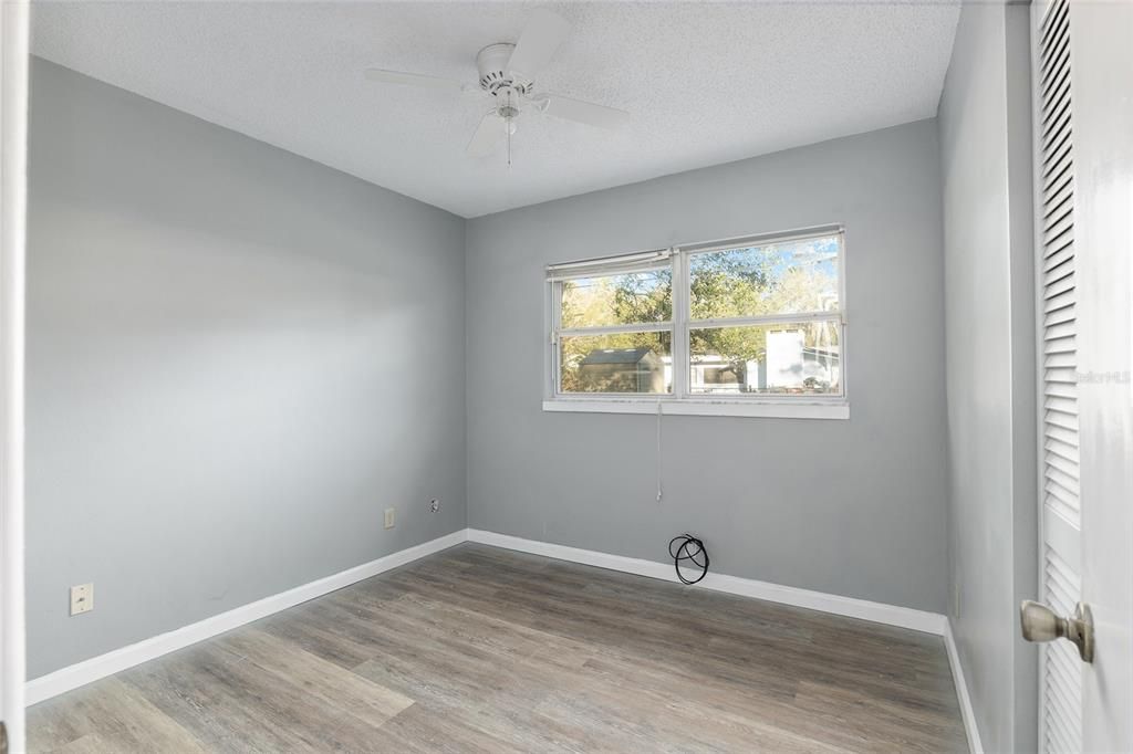 For Sale: $199,900 (3 beds, 1 baths, 1269 Square Feet)