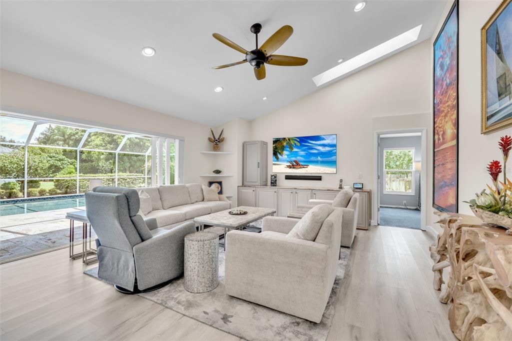For Sale: $915,000 (4 beds, 3 baths, 2846 Square Feet)
