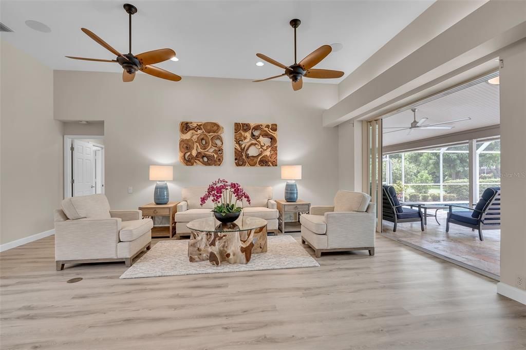 For Sale: $915,000 (4 beds, 3 baths, 2846 Square Feet)