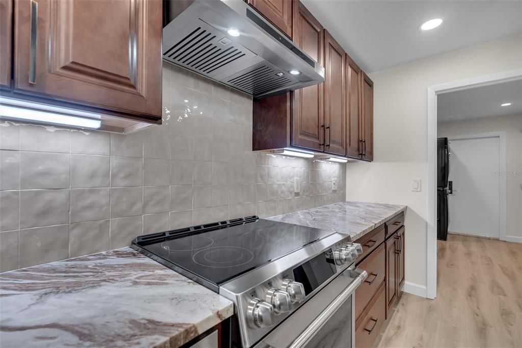 For Sale: $915,000 (4 beds, 3 baths, 2846 Square Feet)
