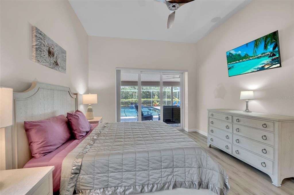 For Sale: $915,000 (4 beds, 3 baths, 2846 Square Feet)