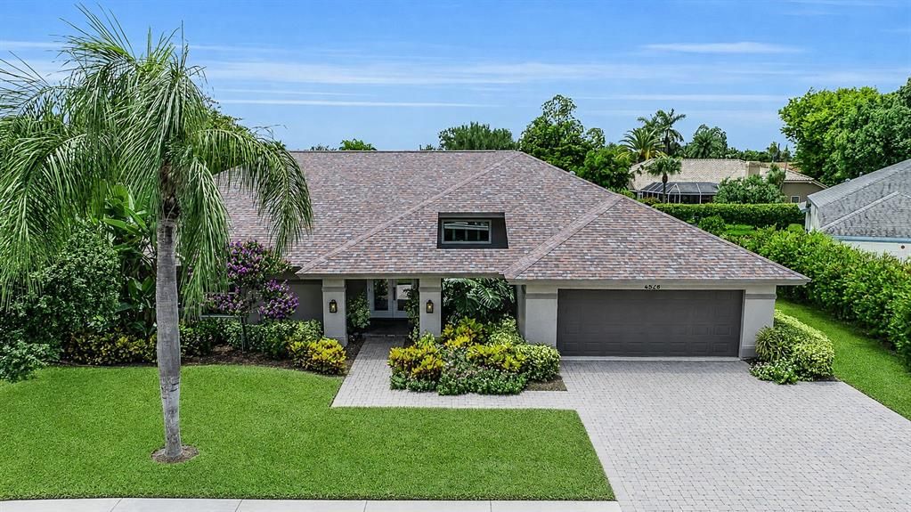 For Sale: $915,000 (4 beds, 3 baths, 2846 Square Feet)
