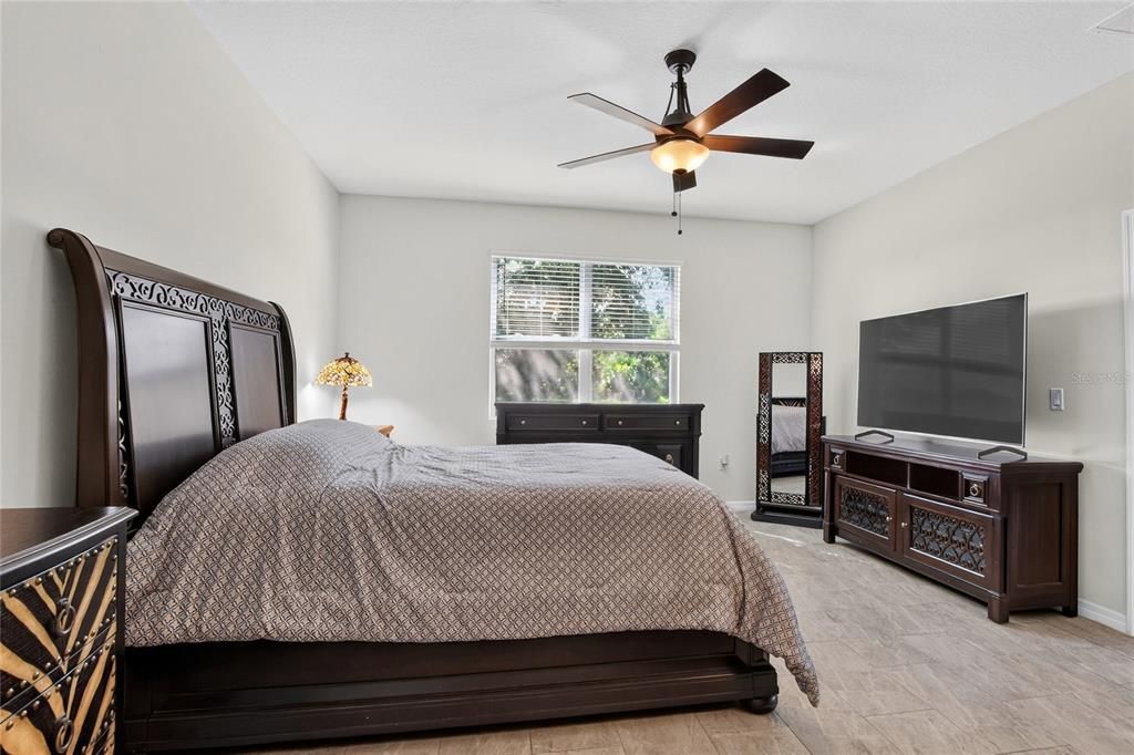En Venta: $339,900 (3 camas, 2 baños, 2091 Pies cuadrados)