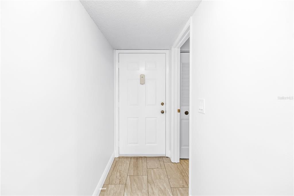 En Venta: $195,000 (2 camas, 2 baños, 980 Pies cuadrados)