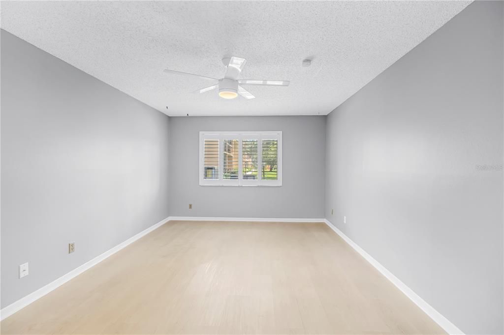En Venta: $195,000 (2 camas, 2 baños, 980 Pies cuadrados)