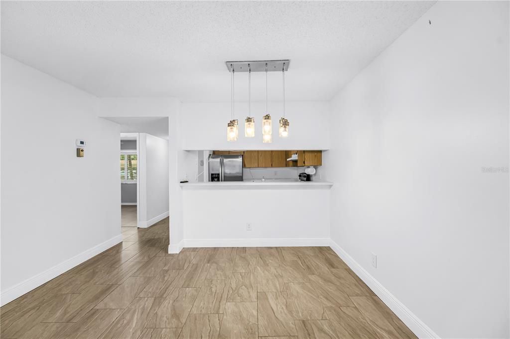 En Venta: $195,000 (2 camas, 2 baños, 980 Pies cuadrados)