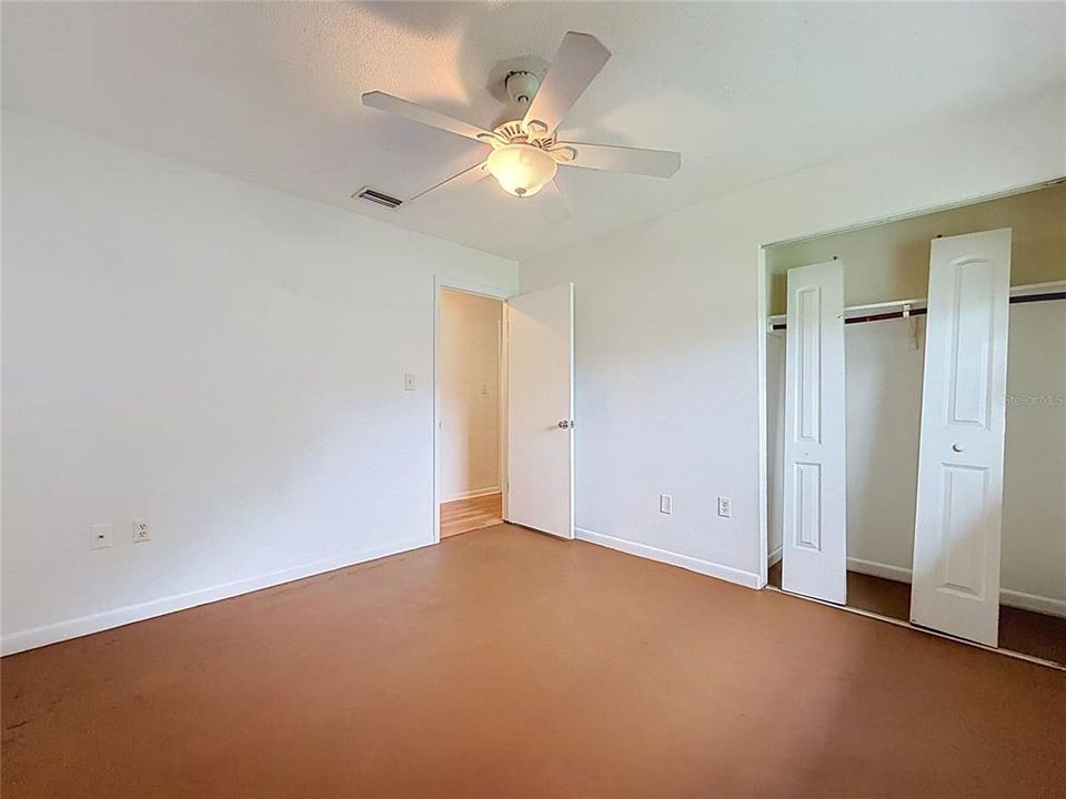 For Sale: $269,000 (4 beds, 2 baths, 1754 Square Feet)