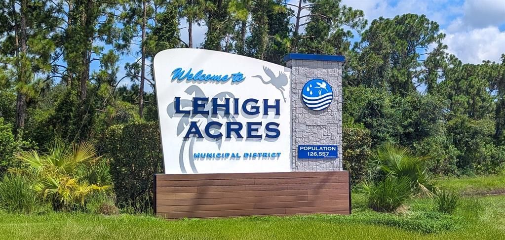 На продажу: $37,999 (0.44 acres)